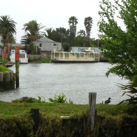 Blue House Villa Awanui Luaran gambar